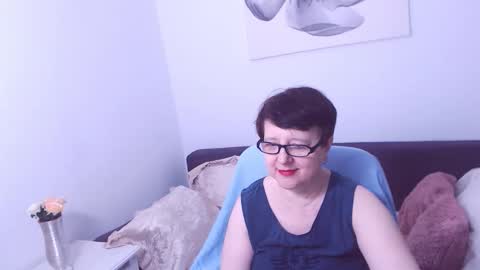 Christa online show from September 12, 1:39 am