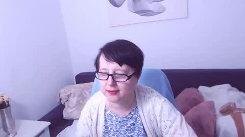 Christa online show from February 1, 7:12 pm