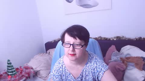 Christa online show from December 21, 2:49 am