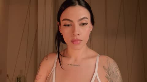 Christine Ford online show from November 10, 6:36 pm