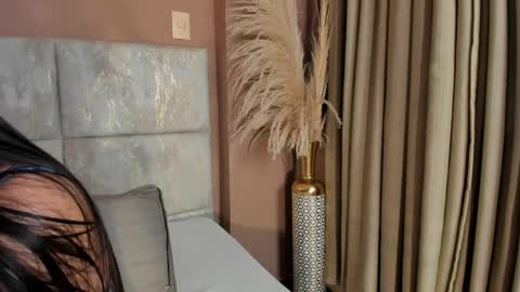 Christy online show from April 25, 1:41 pm