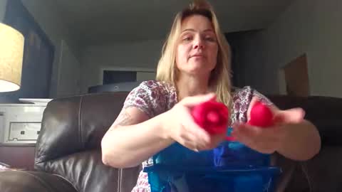 Christy Stevens online show from March 3, 5:19 pm