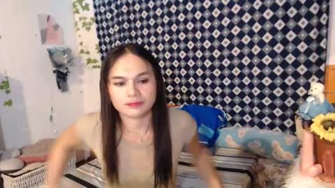 Snapshot of chrysadel chatting on January 23, 9:08 am Ur Suraya22 online show from January 23, 9:08 am