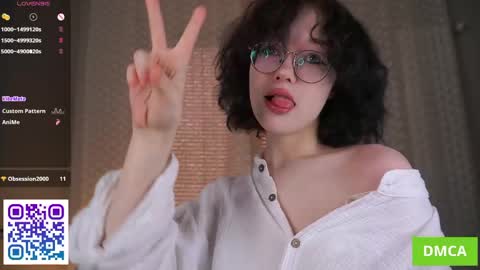   L  online show from June 3, 5:52 am