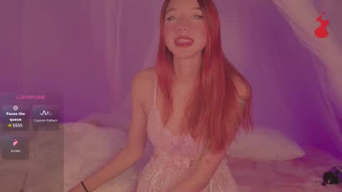 Sofi Eva and Mey online show from November 1, 9:08 pm