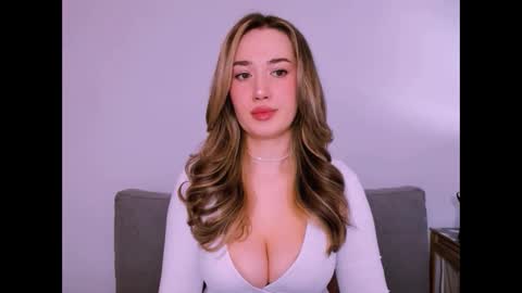 cindyprettywomen online show from April 26, 6:44 am