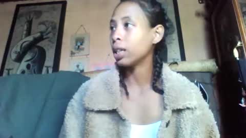 cindyx69 online show from April 9, 8:42 am