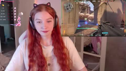 Snapshot of cinnabongirls chatting on October 17, 11:13 am Maddy online show from October 17, 11:13 am