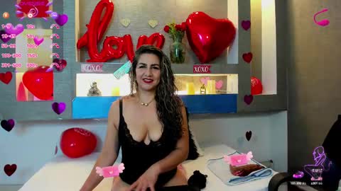 Snapshot of cinthya_mjs chatting on February 15, 12:22 pm Cinthya online show from February 15, 12:22 pm