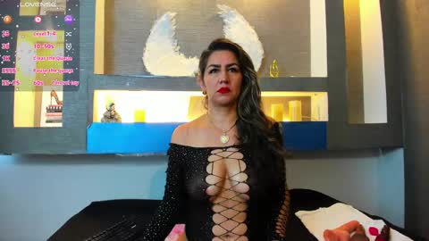 Snapshot of cinthya_mjs chatting on March 7, 12:23 pm Cinthya online show from March 7, 12:23 pm