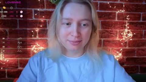 citrusblissss online show from January 8, 3:21 am