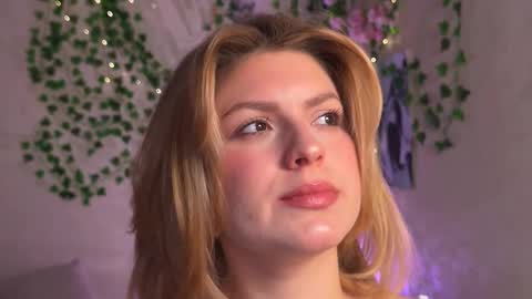 karina online show from November 30, 3:05 pm