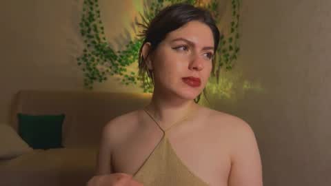 karina online show from April 22, 7:11 pm