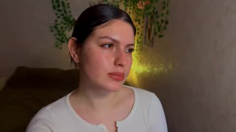 karina online show from April 27, 4:04 pm