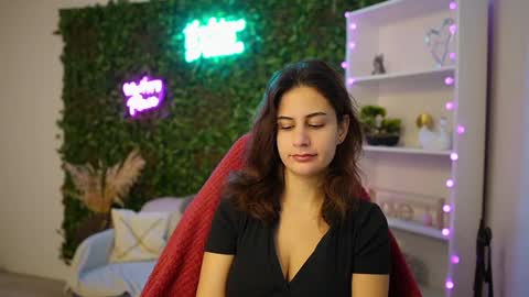 Clair meek online show from January 15, 9:13 am