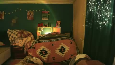 Clancy online show from April 24, 9:06 pm