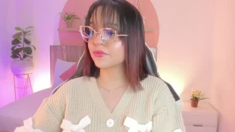 C L A R A online show from June 10, 2:44 am