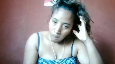 Clarah0123 online show from June 16, 8:37 am
