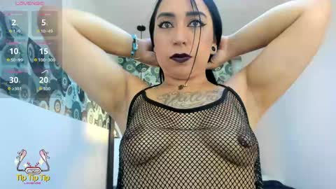 CLARISE ALLEN online show from April 24, 8:44 pm