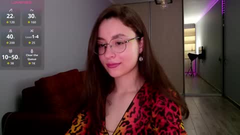 Cassy Classy online show from April 26, 1:42 pm