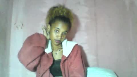 claudianne online show from June 7, 6:04 pm