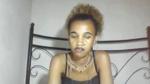 claudianne online show from April 24, 8:55 pm