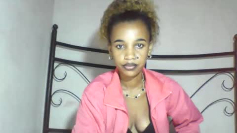 claudianne online show from April 21, 2:51 am