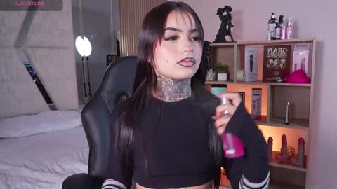 Cleo Adams online show from February 11, 5:20 am