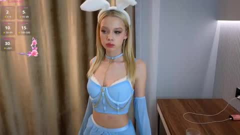 Aria online show from January 16, 3:41 pm