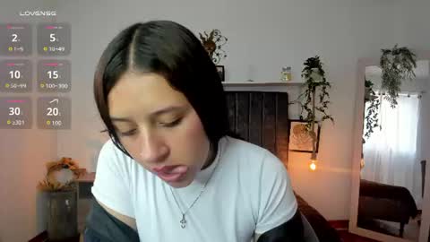 cloe_7 online show from June 15, 12:38 pm