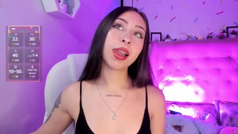 Snapshot of cloe_martinez_ chatting on February 13, 10:11 pm Cloe online show from February 13, 10:11 pm