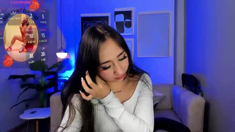 Snapshot of cloe_martinez_ chatting on September 29, 11:32 pm Cloe online show from September 29, 11:32 pm