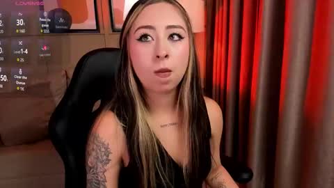 Cloe  online show from March 8, 4:49 am