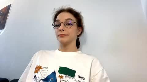 Anya online show from June 3, 4:45 pm