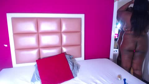 cock_whisperer69 online show from February 8, 3:00 pm