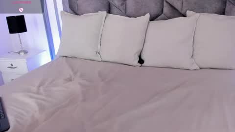    online show from April 25, 1:41 pm