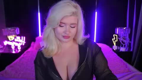 onlyfans amyleyy online show from October 11, 6:51 am