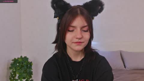 Kim online show from April 23, 7:05 am