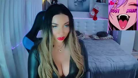 Ur goddess Nikki online show from January 9, 10:41 am