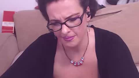 Maddison online show from February 16, 4:21 pm