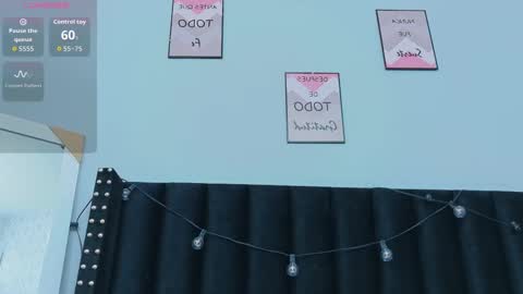  GRETCHEN  online show from September 30, 12:33 pm