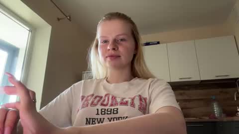 Kate online show from July 19, 7:10 am