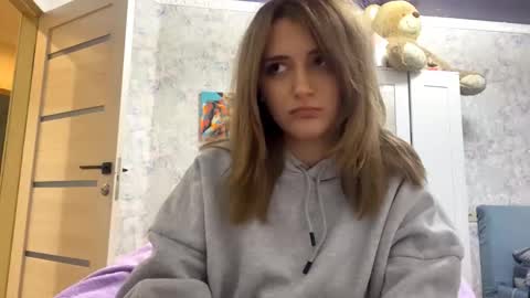 Amelia online show from February 11, 3:57 pm