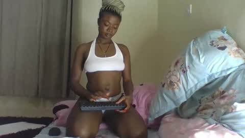 Snapshot of cookiejah chatting on January 18, 6:21 pm cookie jar online show from January 18, 6:21 pm