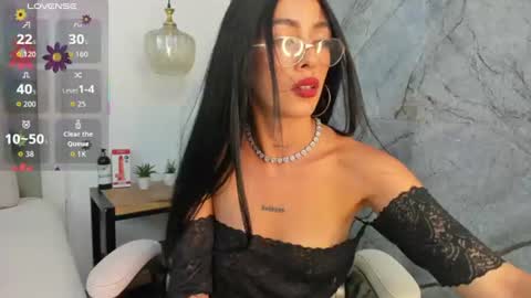 Coonie paige online show from June 18, 7:19 pm