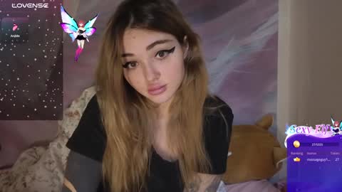 coralie20 online show from February 7, 10:08 am