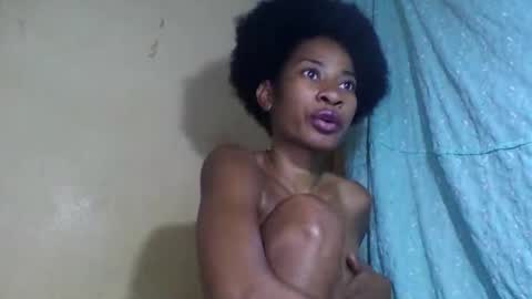 Snapshot of corisexy chatting on September 19, 9:47 pm corisexy online show from September 19, 9:47 pm