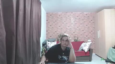 Snapshot of corymilf chatting on September 14, 6:28 pm Elisa online show from September 14, 6:28 pm