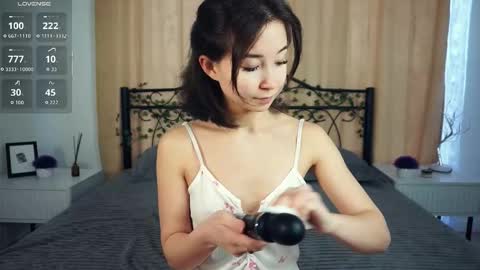 Yui online show from September 25, 7:40 am