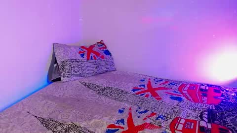 Mely online show from April 26, 4:21 am